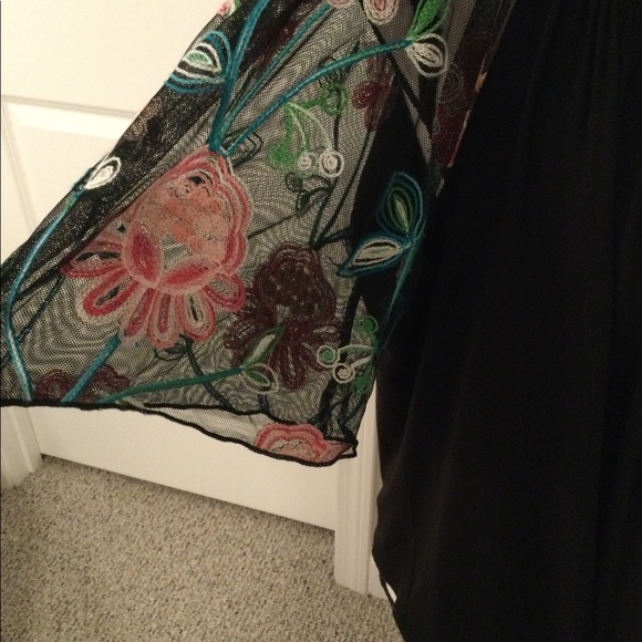 Made in USA Ladies Top sheer sleeves - Picture 3 of 7